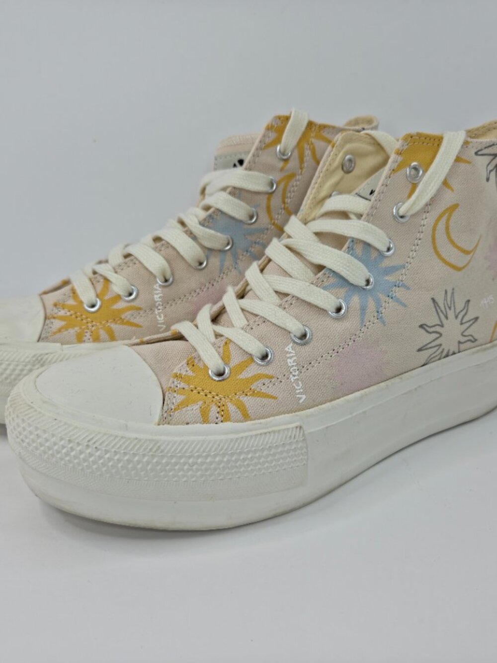 Victoria Tribe Double Soles Platform High Top 7.5